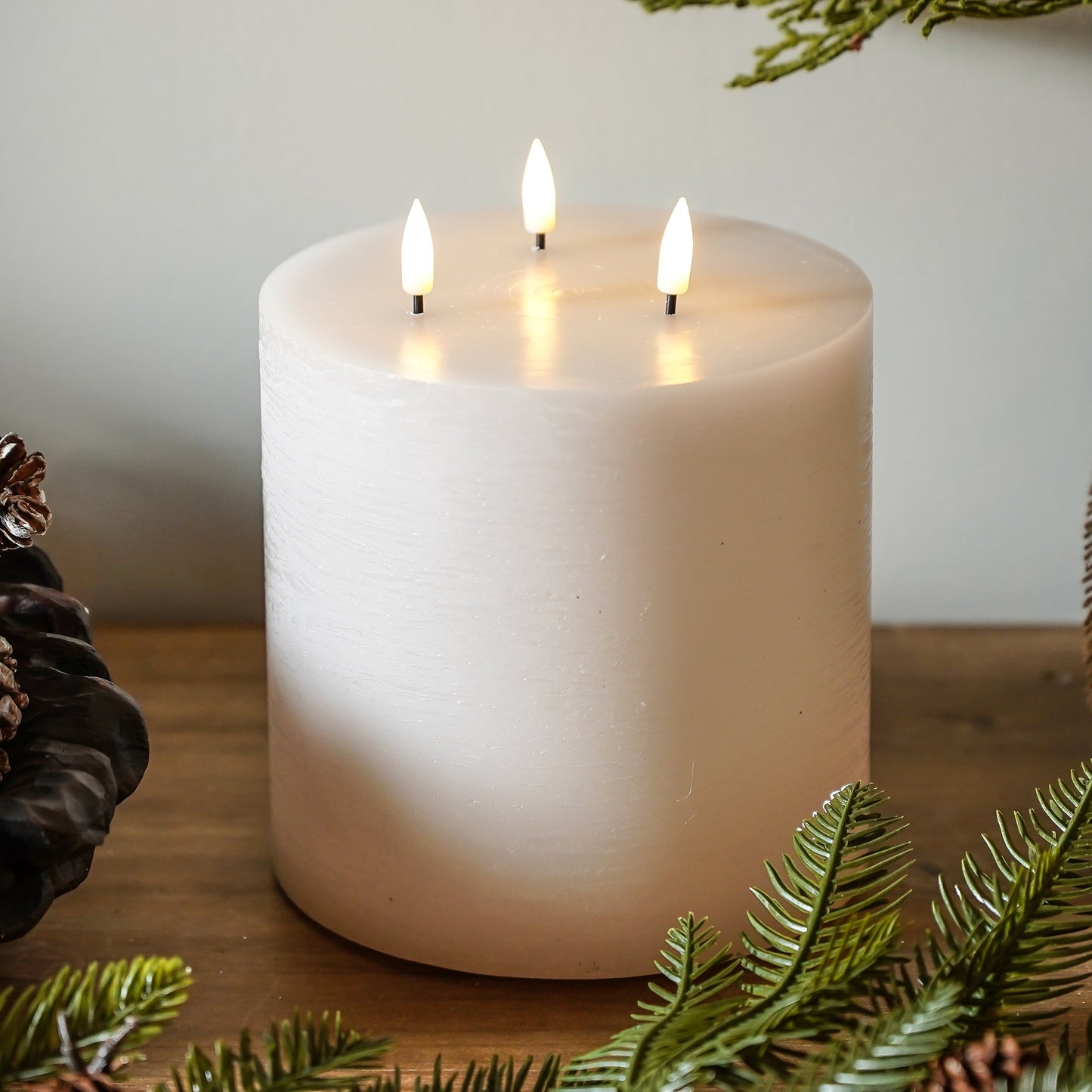 Flameless Triple Wick Candle | Linen