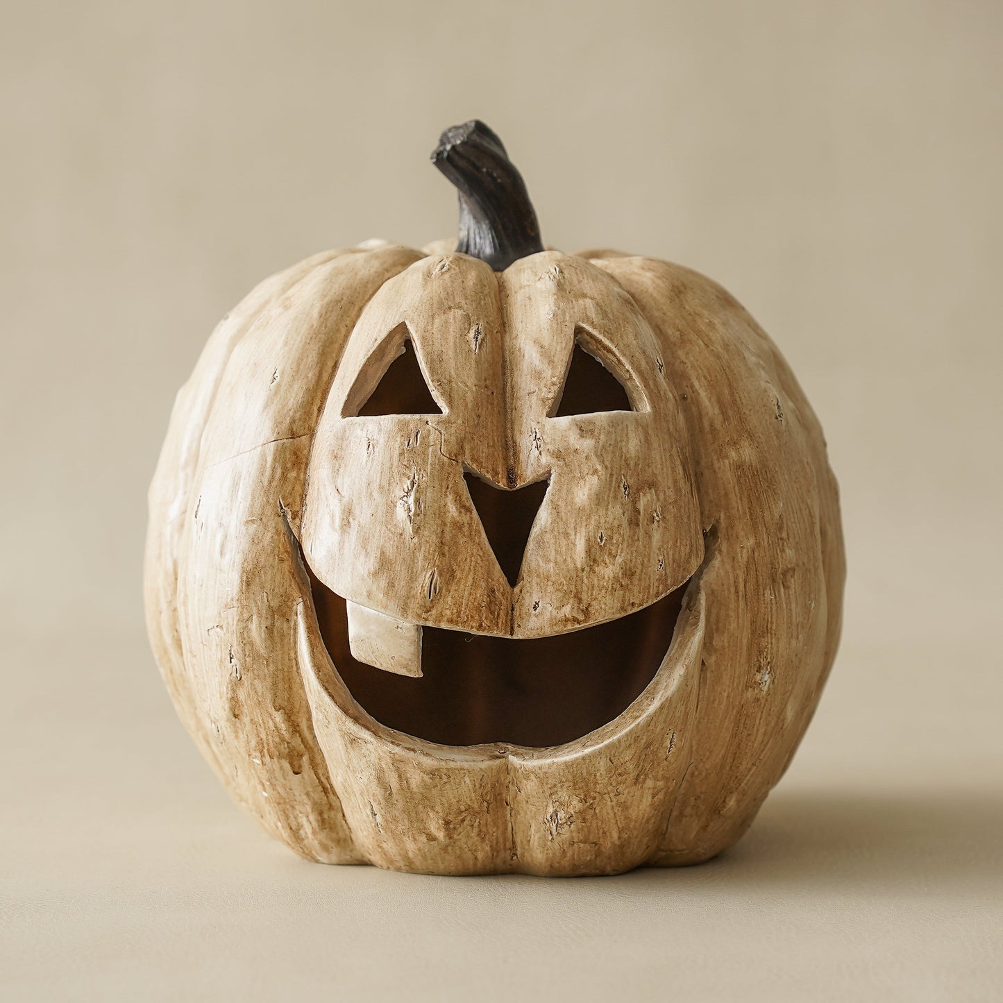 Creamy-Antiqued Jack O’Lanterns