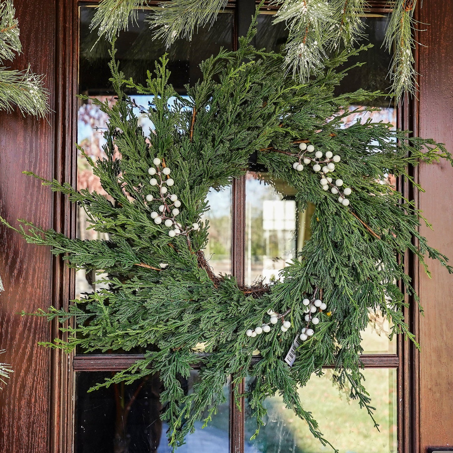 Real Touch Cedar Lake White Berry Wreath